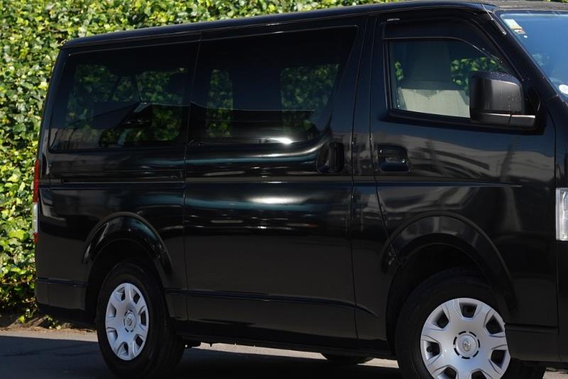 2021 Toyota Hiace GL 5 Door