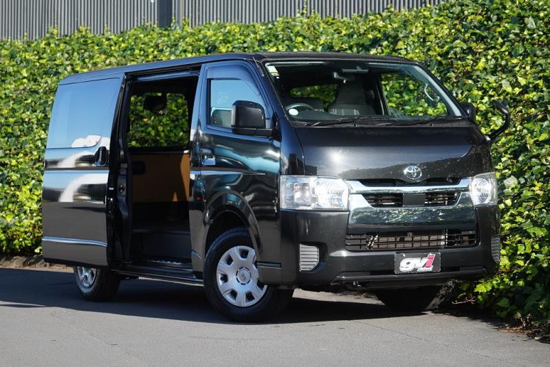 2021 Toyota Hiace GL 5 Door