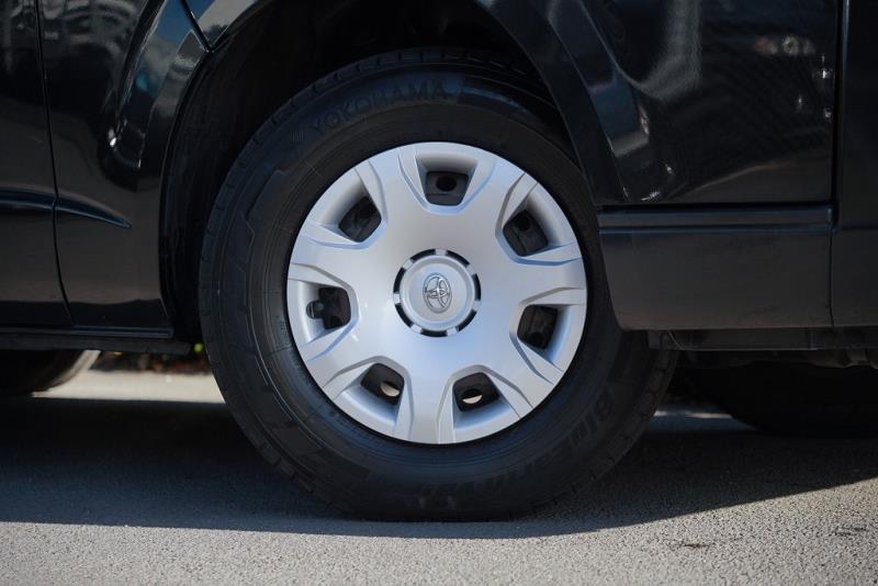 2021 Toyota Hiace GL 5 Door