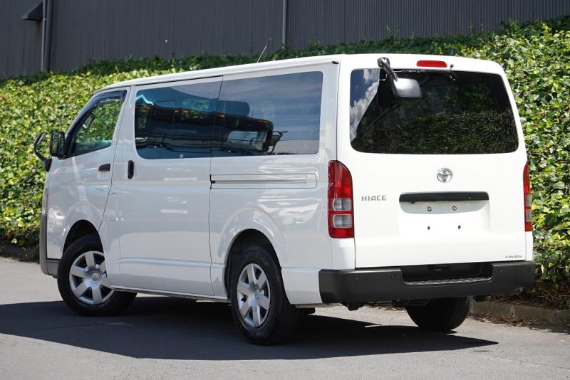 2020 Toyota Hiace ZL 5 Door