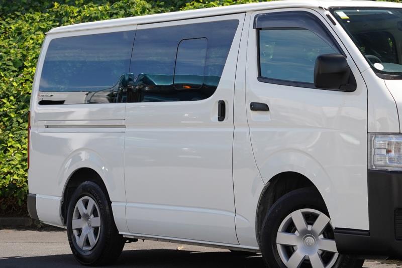 2020 Toyota Hiace ZL 5 Door