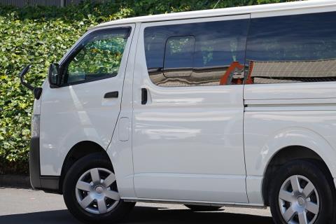 2020 Toyota Hiace ZL 5 Door - Thumbnail
