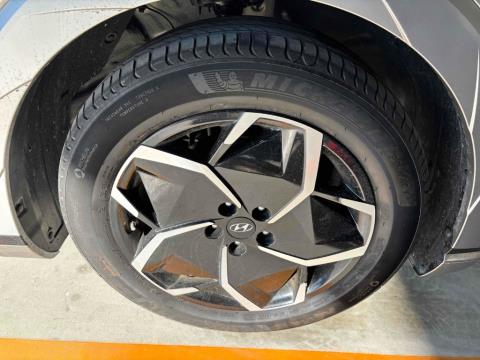 2023 Hyundai Ioniq 5 72kWh - Thumbnail