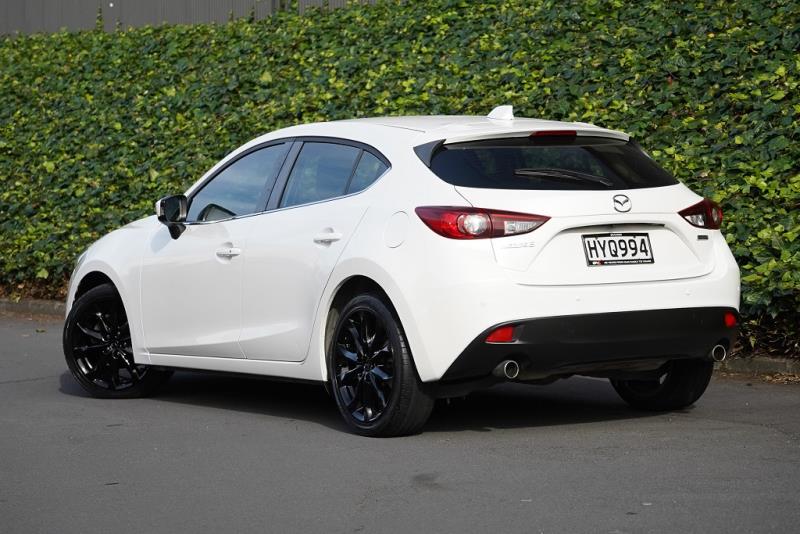 2015 Mazda 3 SP25 / Axela Sport