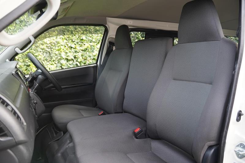 2020 Toyota Hiace ZL 5 Door