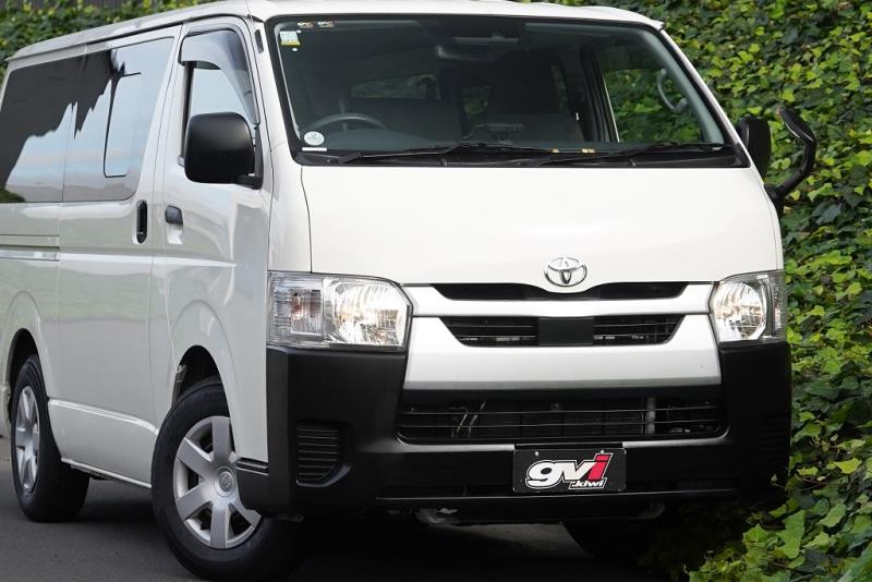 2020 Toyota Hiace ZL 5 Door