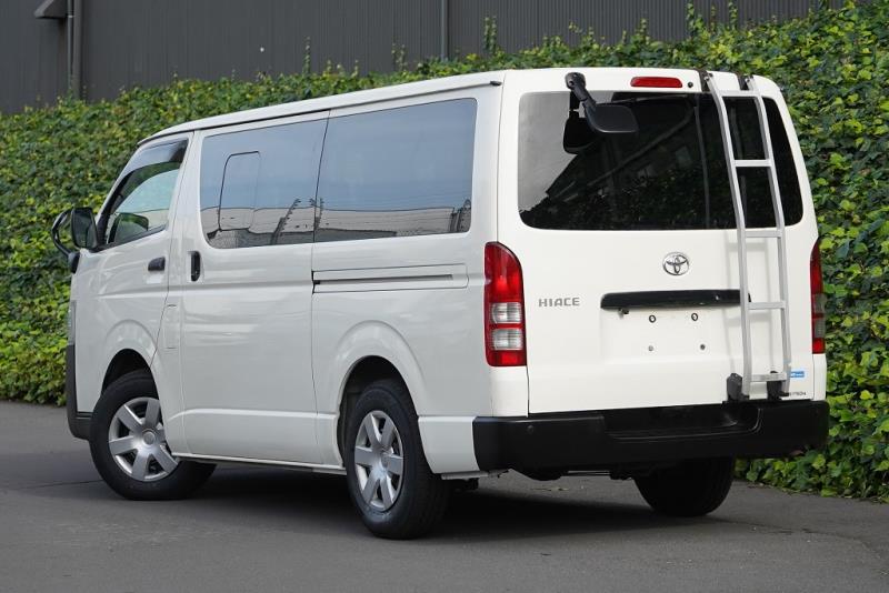 2020 Toyota Hiace ZL 5 Door