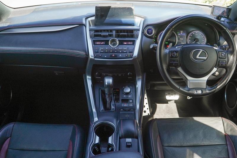 2015 Lexus NX 300h F Sport