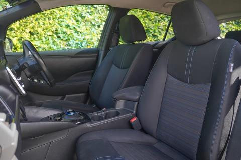 2019 Nissan Leaf 40G 86% SOH - Thumbnail