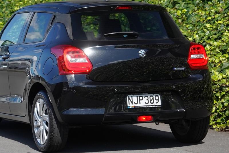 2021 Suzuki Swift Hybrid GLX