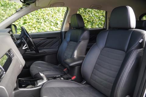 2019 Mitsubishi Outlander XLS PHEV 4WD - Thumbnail