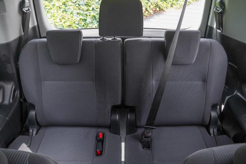 2017 Toyota Voxy Hybrid / Noah X