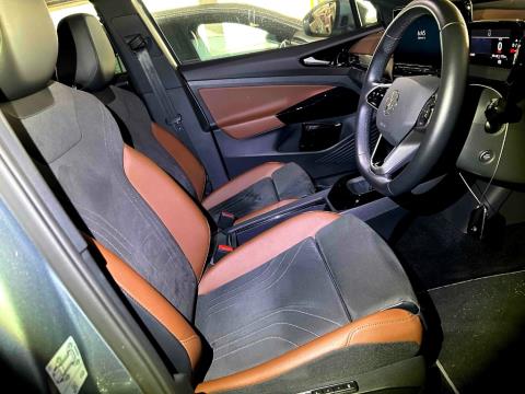 2022 Volkswagen iD.4 Pro 82kWh - Thumbnail