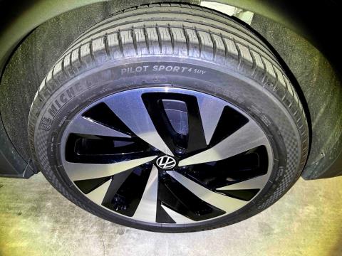 2022 Volkswagen iD.4 Pro 82kWh - Thumbnail