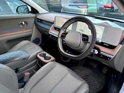 2022 Hyundai Ioniq 5 72kWh - Thumbnail