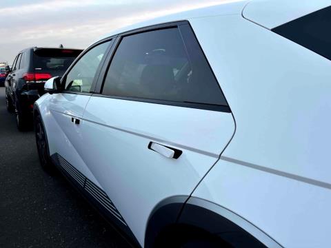 2022 Hyundai Ioniq 5 72kWh - Thumbnail