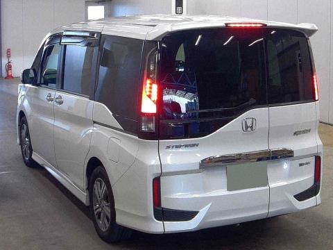 2021 Honda Step Wagon - Thumbnail