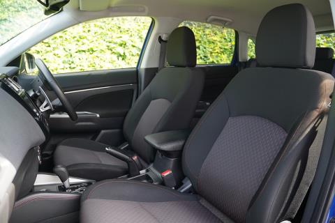 2017 Mitsubishi RVR / ASX Sport - Thumbnail