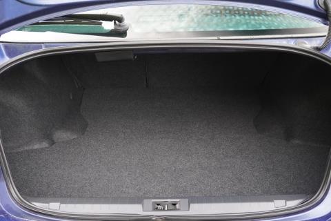 2015 Subaru Legacy 2.5i Sedan - Thumbnail