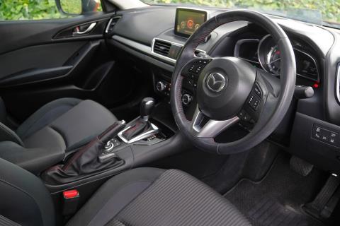 2016 Mazda Axela 20S / 3 Sport - Thumbnail