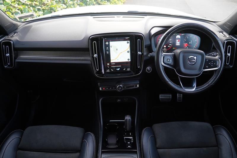 2021 Volvo XC40 T5 AWD R Design