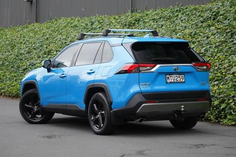 2020 Toyota RAV4 LTD Hybrid E-Four - Thumbnail