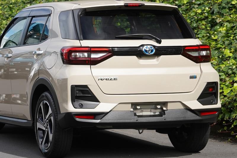 2022 Toyota Raize Hybrid Z