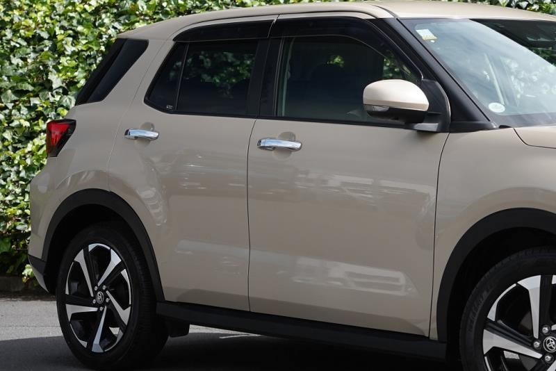 2022 Toyota Raize Hybrid Z