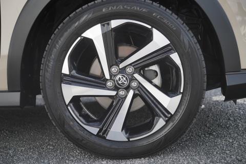 2022 Toyota Raize Hybrid Z - Thumbnail