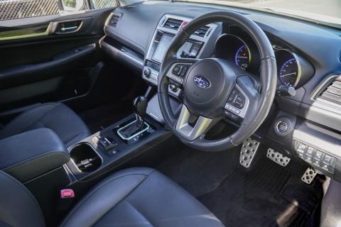 2016 Subaru Outback Limited - Thumbnail