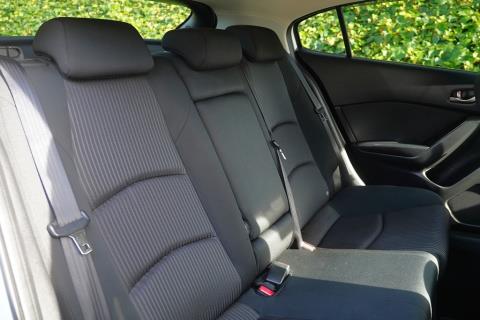 2014 Mazda Axela 20S / 3 Sport - Thumbnail