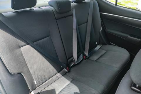 2017 Toyota Corolla GX Sedan - Thumbnail