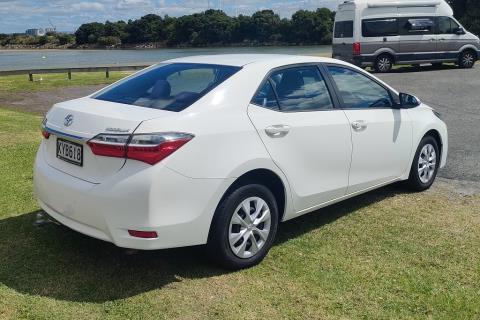 2017 Toyota Corolla GX Sedan - Thumbnail