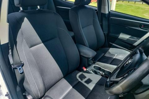 2017 Toyota Corolla GX Sedan - Thumbnail