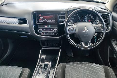 2017 Mitsubishi Outlander LS 2.0P - Thumbnail