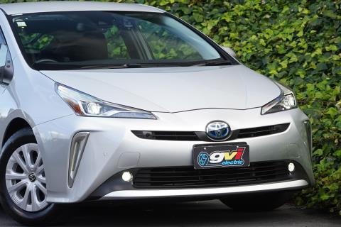 2021 Toyota Prius S Hybrid - Thumbnail
