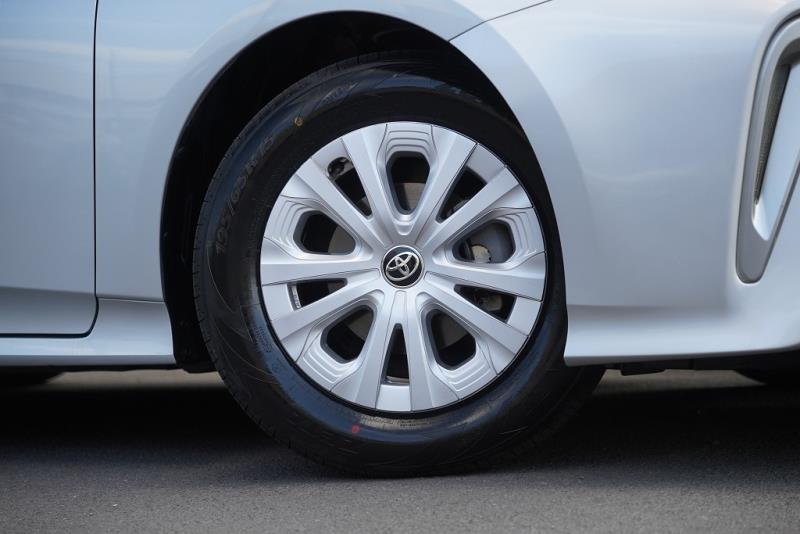 2021 Toyota Prius S Hybrid