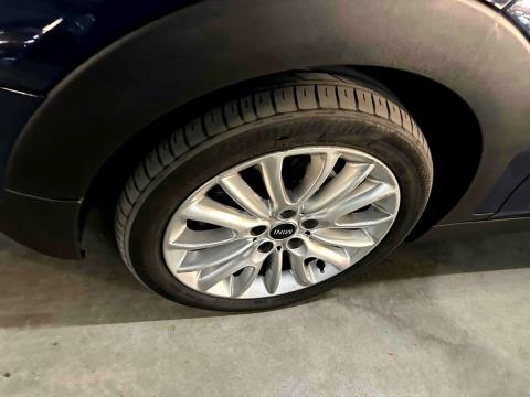 2017 Mini Clubman Cooper - Thumbnail