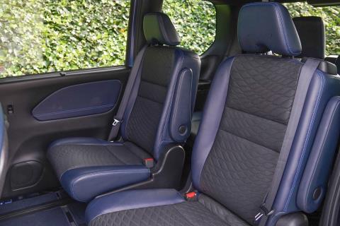 2020 Nissan Serena E-Power Autech - Thumbnail