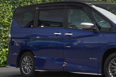 2020 Nissan Serena E-Power Autech - Thumbnail
