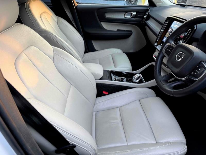 2020 Volvo XC40 B4 Inscription AWD