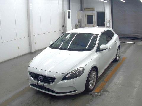 2015 Volvo V40 T4 - Thumbnail