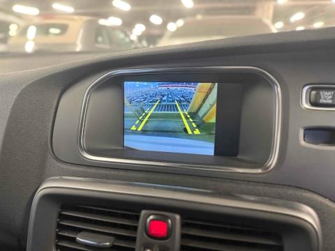 2015 Volvo V40 T4 - Thumbnail