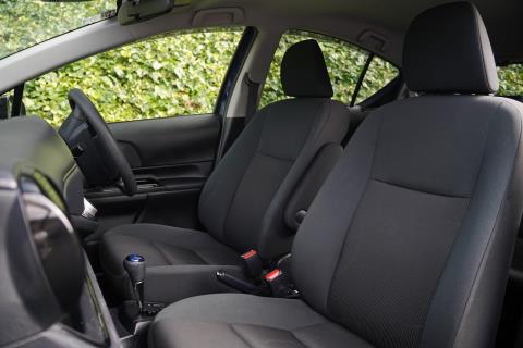 2016 Toyota Aqua Hybrid / Prius C - Thumbnail