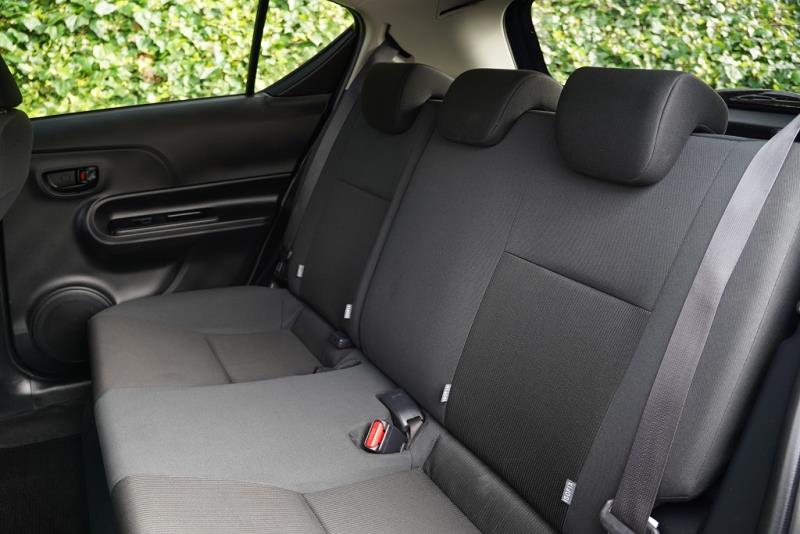 2016 Toyota Aqua Hybrid / Prius C