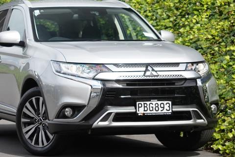 2020 Mitsubishi Outlander LS 2.4P 4WD - Thumbnail