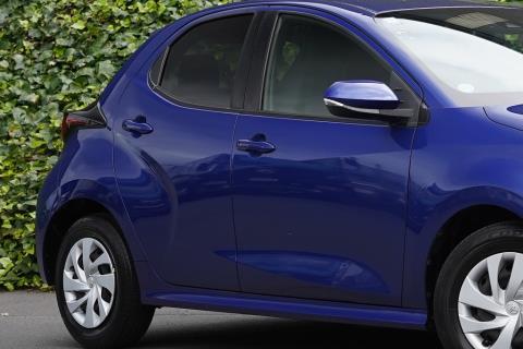 2020 Toyota Yaris / Vitz - Thumbnail