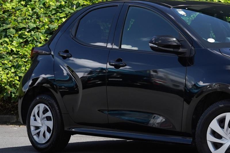 2020 Toyota Yaris / Vitz