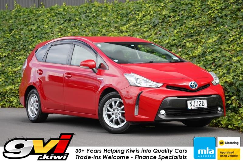 2016 Toyota Prius Alpha Hybrid