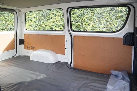 2020 Toyota Hiace ZL 5 Door - Thumbnail